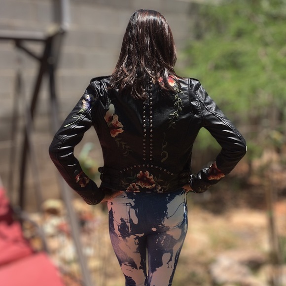 BLANK NYC MOTO BIKER LEATHER JACKET STUDDED, FLORAL EMBROIDERY QUALITY ZIPPER XS - Picture 7 of 7